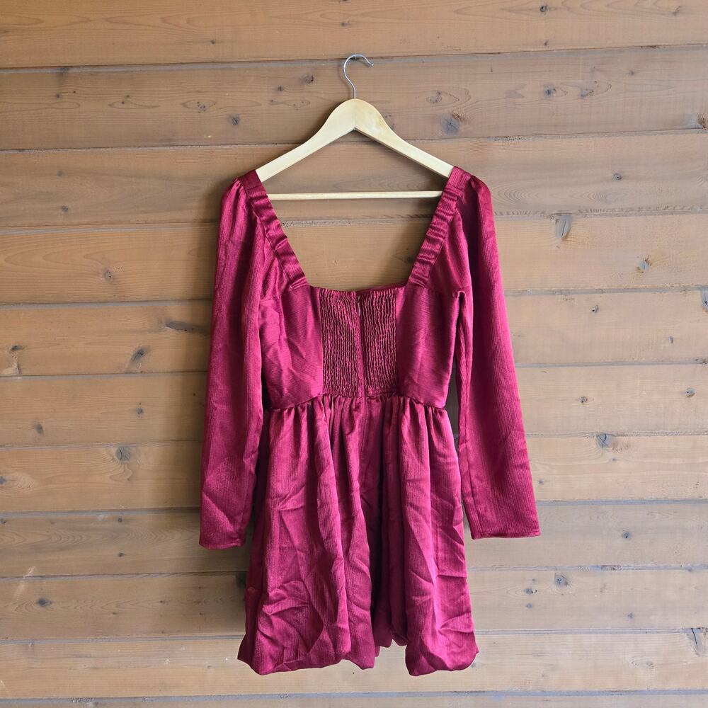 Abercrombie & Fitch Emerson Bubble Hem Satin Mini Dress Cocktail Red Medium - Picture 3 of 7